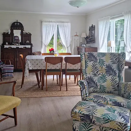 4 Bedroom Amazing In Farsund
