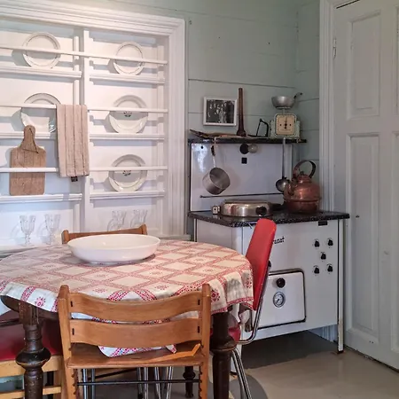 Holiday home 4 Bedroom Amazing In
