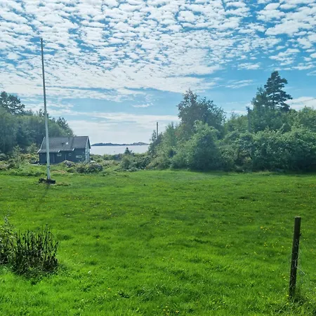 4 Bedroom Amazing In Farsund
